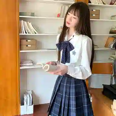 东鲸岁时记 学院风刺绣蝴蝶结直筒长袖衬衫高腰半身裙制服 女款