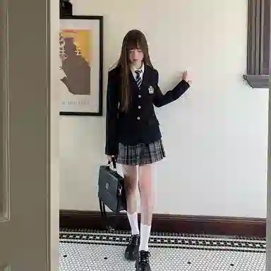 东鲸岁时记 学院风百褶裙格子伯克利休闲短裙 女款 礼盒装