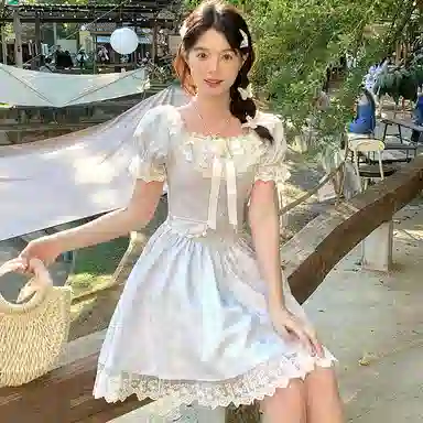 东鲸岁时记 蕾丝小个子气质女装高级感白色短袖连衣裙 女款 礼盒装