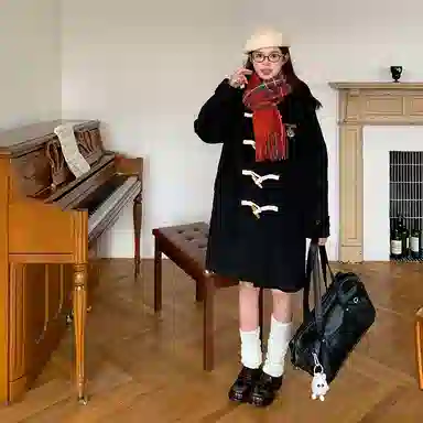 Dongjing Black Wool Coat