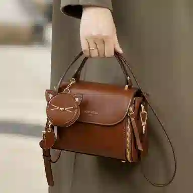 老人头 时尚气质复古休闲百搭 牛剖层革拼合成革 斜挎包 常规 女款 浅棕色