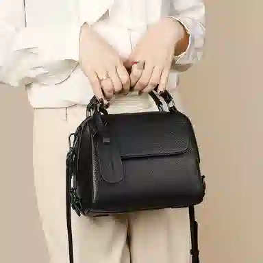 老人头 实用通勤包中年妈妈款简约百搭 牛皮配合成革 斜挎包单肩包手提包 女 黑色