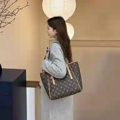 老人头 复古大容量实用大气百搭上班上课逛街通勤托特包 合成革 腋下单肩包手提包 大号 女款 咖色