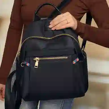 老人头 轻便实用休闲 尼龙 双肩包 女款 黑色