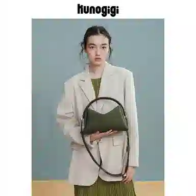 古良吉吉 烟盒枕头包 牛皮拼合成革 单肩斜挎包 女款