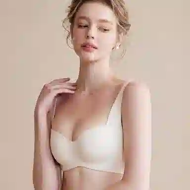 内在密码 纯色小胸聚拢防下垂无痕无钢圈文胸