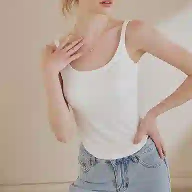 内在密码 免穿文胸大露美背内搭外穿显瘦性感辣妹不露脐吊带女款