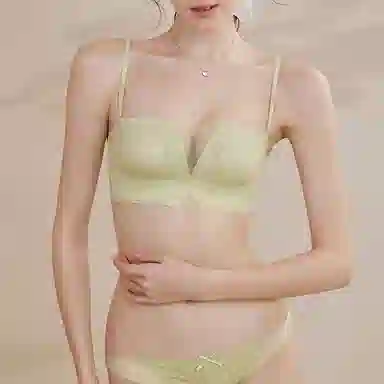 内在密码 无肩带内衣大胸显小防滑隐形美背抹胸超薄聚拢防下垂裹胸文胸