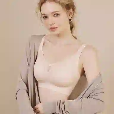 内在密码 轻薄无痕无钢圈大码内衣女大胸显小聚拢遮副乳显瘦软支撑提拉防下垂文胸罩