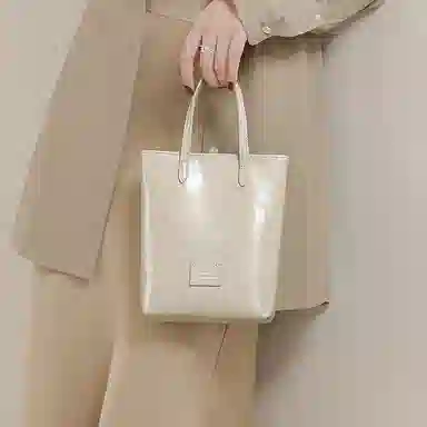 妙迪 百搭精致日常休闲时尚简约轻便出游手机包薯条包小托特 合成革 手提单肩斜挎包 常规 女款 星光白