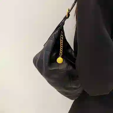 妙迪 新款黑金高级感时尚小众菱格 真皮羊皮 链条包饺子包单肩斜挎包 女款 多色