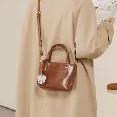 妙迪 熊猫小托特包小众高级感 牛皮 手提斜挎 小号 女款 多色可选