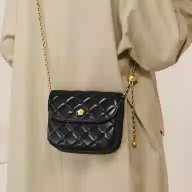 妙迪 小香风菱格绣线 真皮羊皮 链条包腋下单肩斜挎 小号 女款 黑色/白色