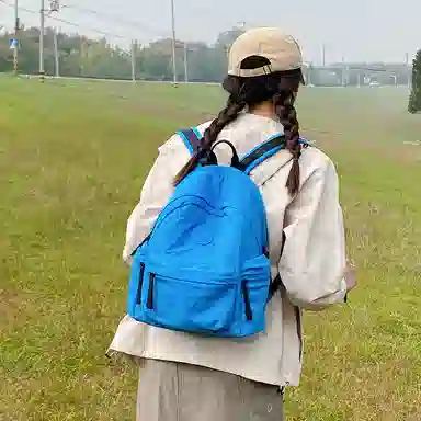 妙迪 时尚潮流纯色大容量 织物 双肩包 常规 男女同款情侣款 椰青灰