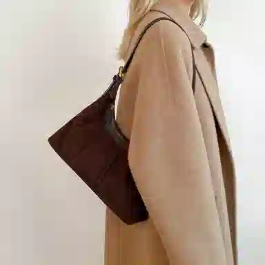 妙迪 早秋人气款冬季磨砂材质双面拼接百搭腋下托特包 头层牛皮 单肩斜挎包 常规 女款 复古棕