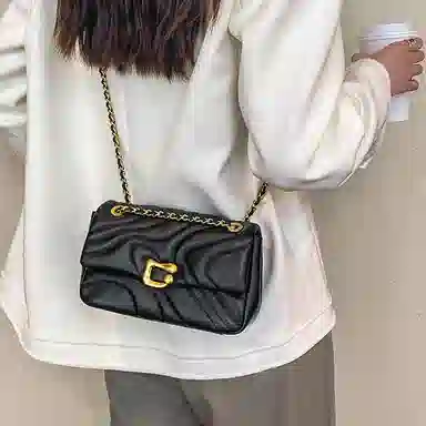 Miaodi Chain Shoulder Bag White