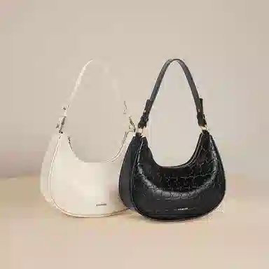 妙迪 高级感小众时尚简约百搭精致少女新月包月牙腋下包 小鹿压印牛皮 手提单肩斜挎包 常规 女款 奶昔白