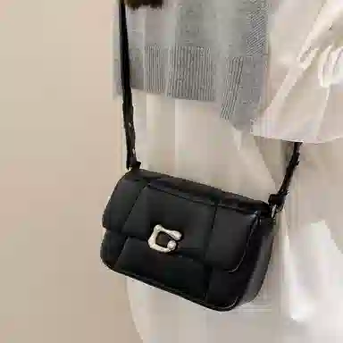 妙迪 时尚百搭休闲磁扣开合 羊皮 单肩包 女款 松露黑