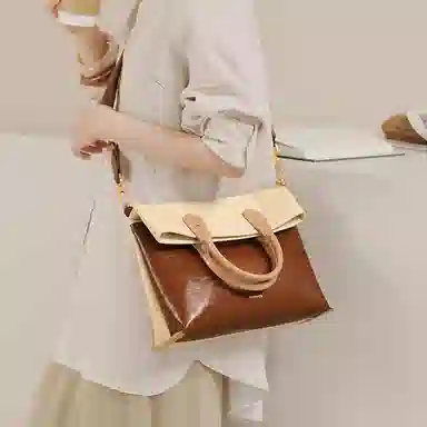 妙迪 高级感拼接撞色大容量时尚百搭简约通勤 柔软牛皮 一包三用 托特包手提单肩斜挎包 常规 女款 拿铁千层雪