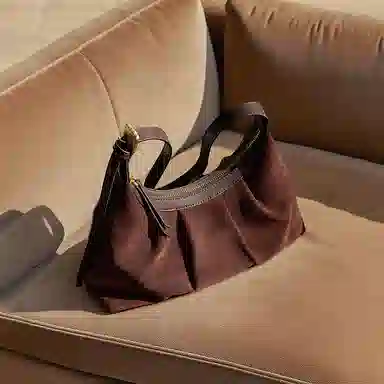 妙迪 早秋人气款冬季磨砂材质双面拼接百搭腋下托特包 头层牛皮 单肩斜挎包 常规 女款 复古棕