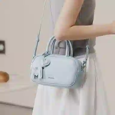 妙迪 时尚潮流 牛皮 保龄球包手提包 女款 奶油白/雾霾蓝