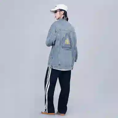 星际者 水洗翻领字母几何图案印花宽松休闲牛仔外套 男女同款 磨白蓝
