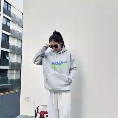 星际者 波浪字母印花宽松连帽休闲套头卫衣 男女同款 加绒加厚可选