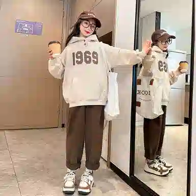 FW23