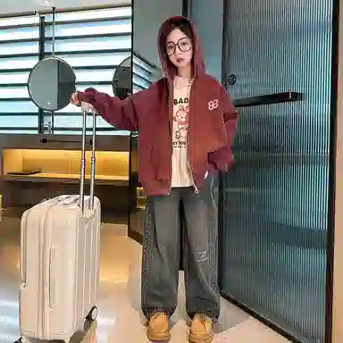 迷乐童堡 童装 新款洋气连帽时髦宽松卫衣 儿童款 砖红色