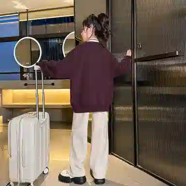 2023