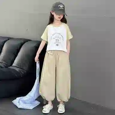 迷乐童堡休闲运动套装 拼色字母圆领插肩短袖 两件套 儿童款