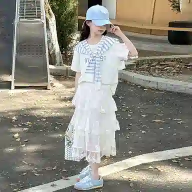 儿童款 迷乐童堡裙装套装 洋气时髦字母条纹披肩短袖套裙两件套