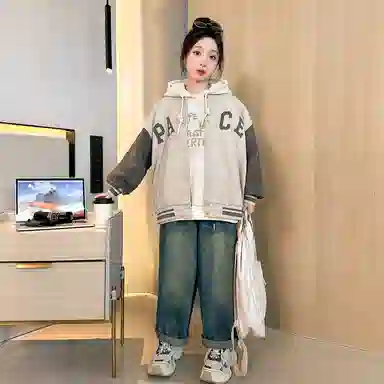 2023