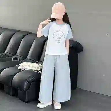 迷乐童堡休闲运动套装 拼色字母圆领插肩短袖 两件套 儿童款