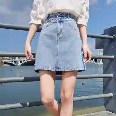 XIANGYING A