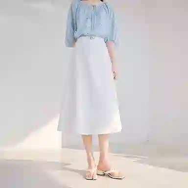 XIANGYING A