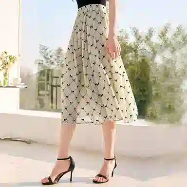XIANGYING A