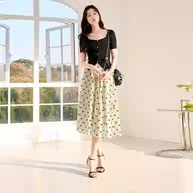 XIANGYING A