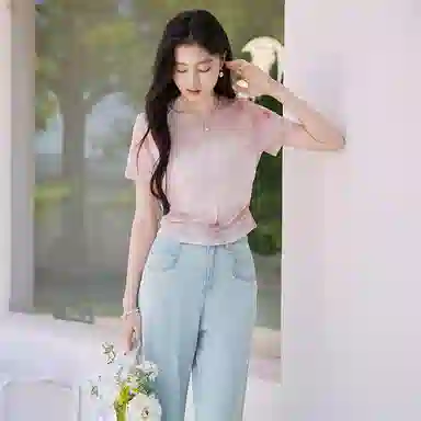 XIANGYING T