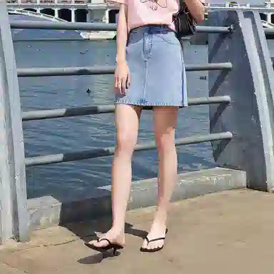 XIANGYING A