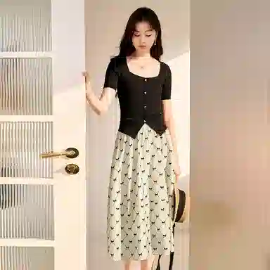 XIANGYING A