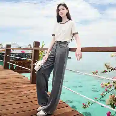 XIANGYING T