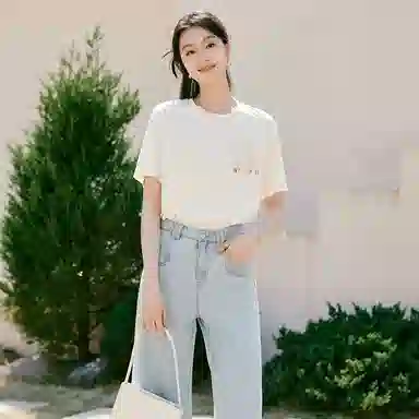 XIANGYING T