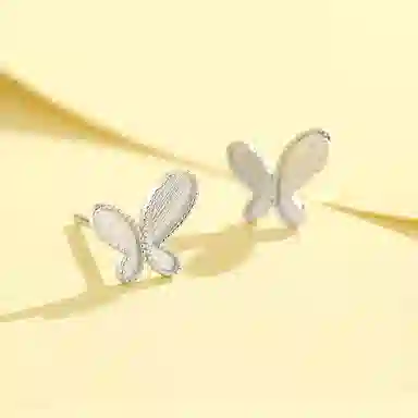 990