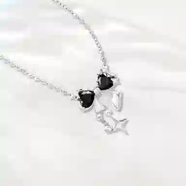 S925