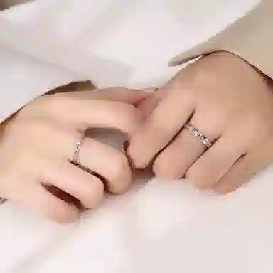 999