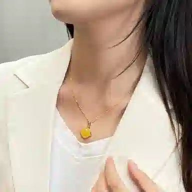 琳琯瑛 新中式国风小众设计高级感轻奢气质四方平安牌吊坠 蜜蜡 项链 女款