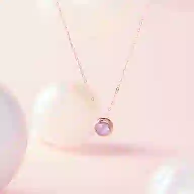 925
