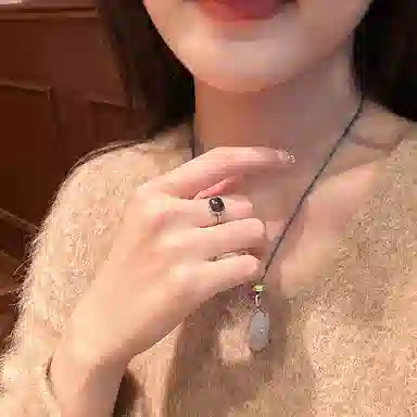 s925