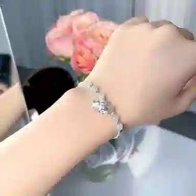 琳琯瑛 碎银子铃兰 和田玉 和田玉手链 女款 白玉